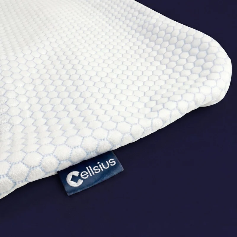 Taie d'oreiller fraîche et pratique (système drap housse) - Pose rapide, nuits fraîches