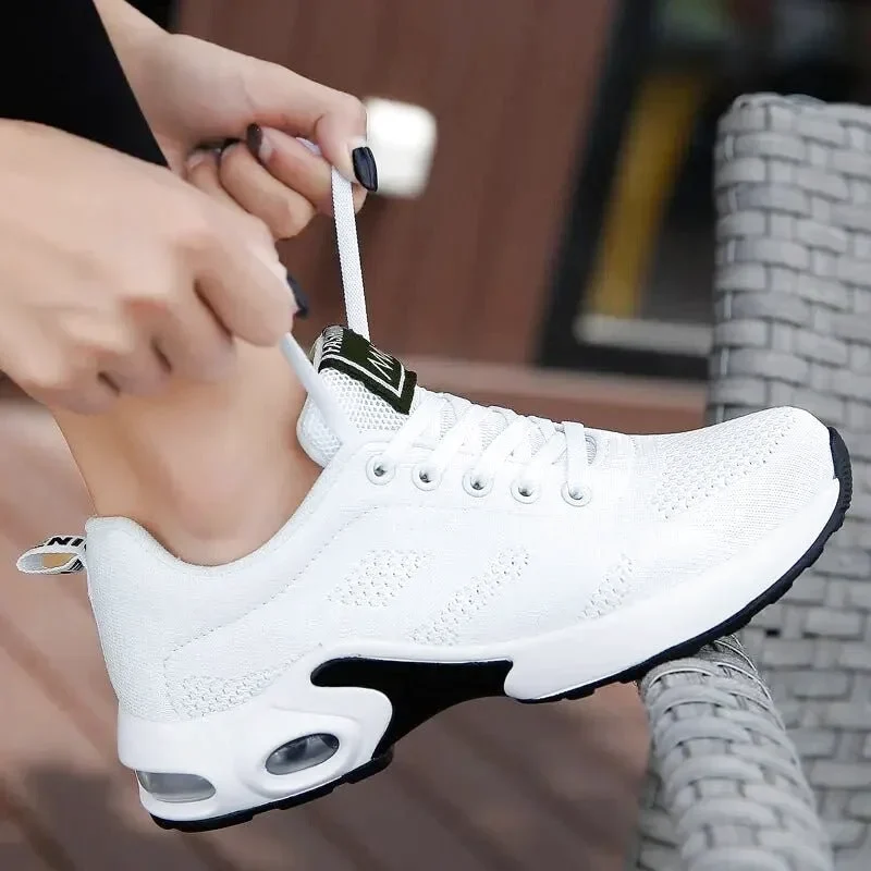 Chaussures Ergonomiques Pour Femme - OrthoBasket®