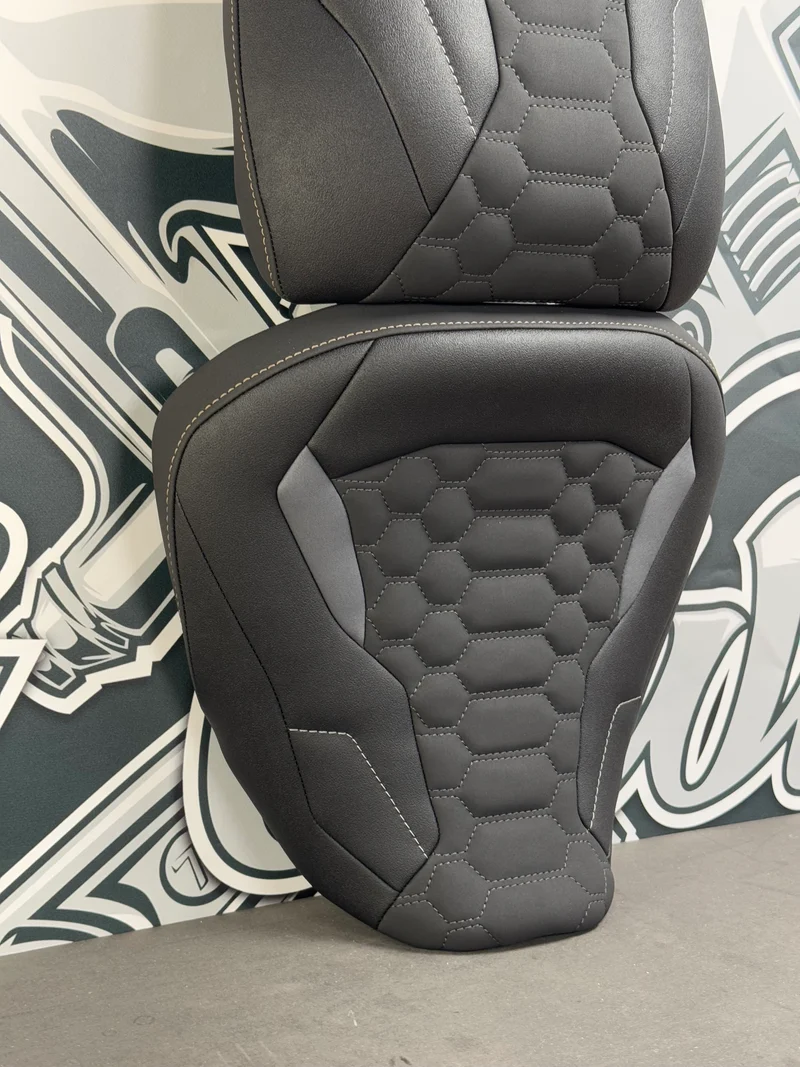 Garnissage de selle pour YAMAHA TRACER PHASE 3 ( à partir de 2021 )