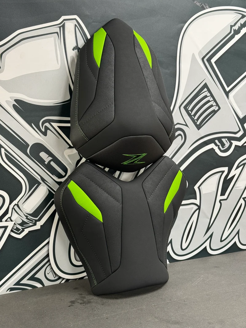 Garnissage de selle pour KAWASAKI Z 1000 & Z 750 ( 2007 à 2009 )