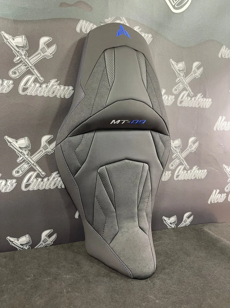 Garnissage de selle pour YAMAHA MT-09 - Phase 3 ( 2021 à aujourd'hui )