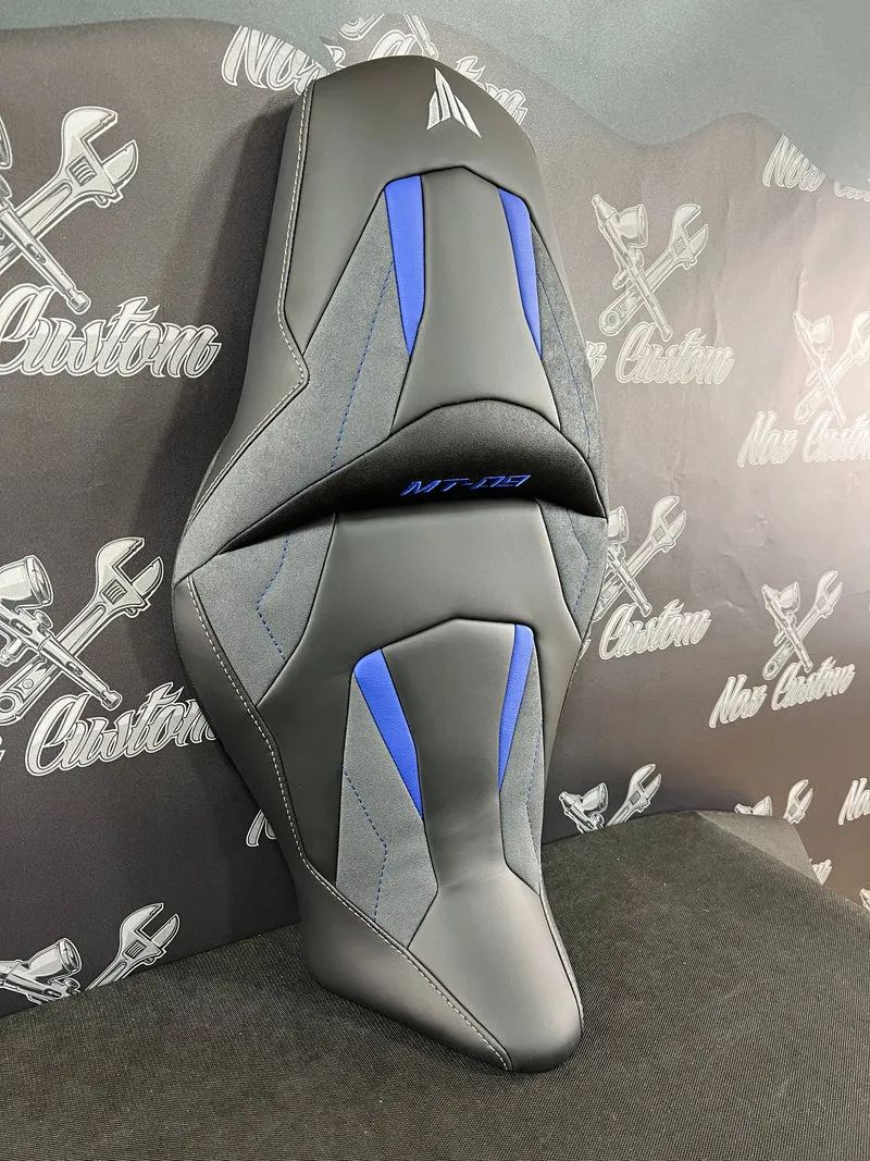 Garnissage de selle pour YAMAHA MT-09 - Phase 3 ( 2021 à aujourd'hui )