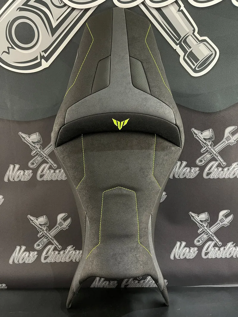 Garnissage de selle pour YAMAHA MT-09 - Phase 1 & 2 ( 2013 à 2020 )