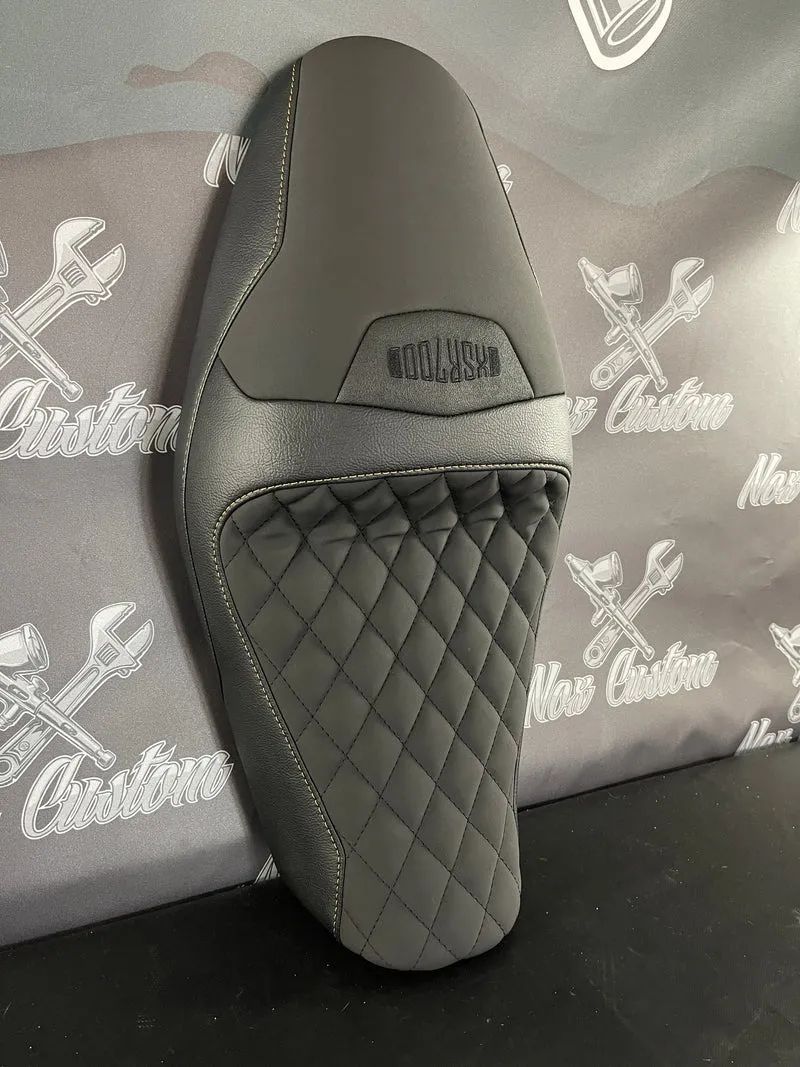 Garnissage de selle pour YAMAHA 700 XSR ( 2016 à aujourd'hui )