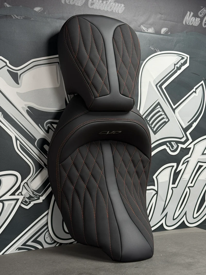 Garnissage de selle pour HARLEY-DAVIDSON Street Glide