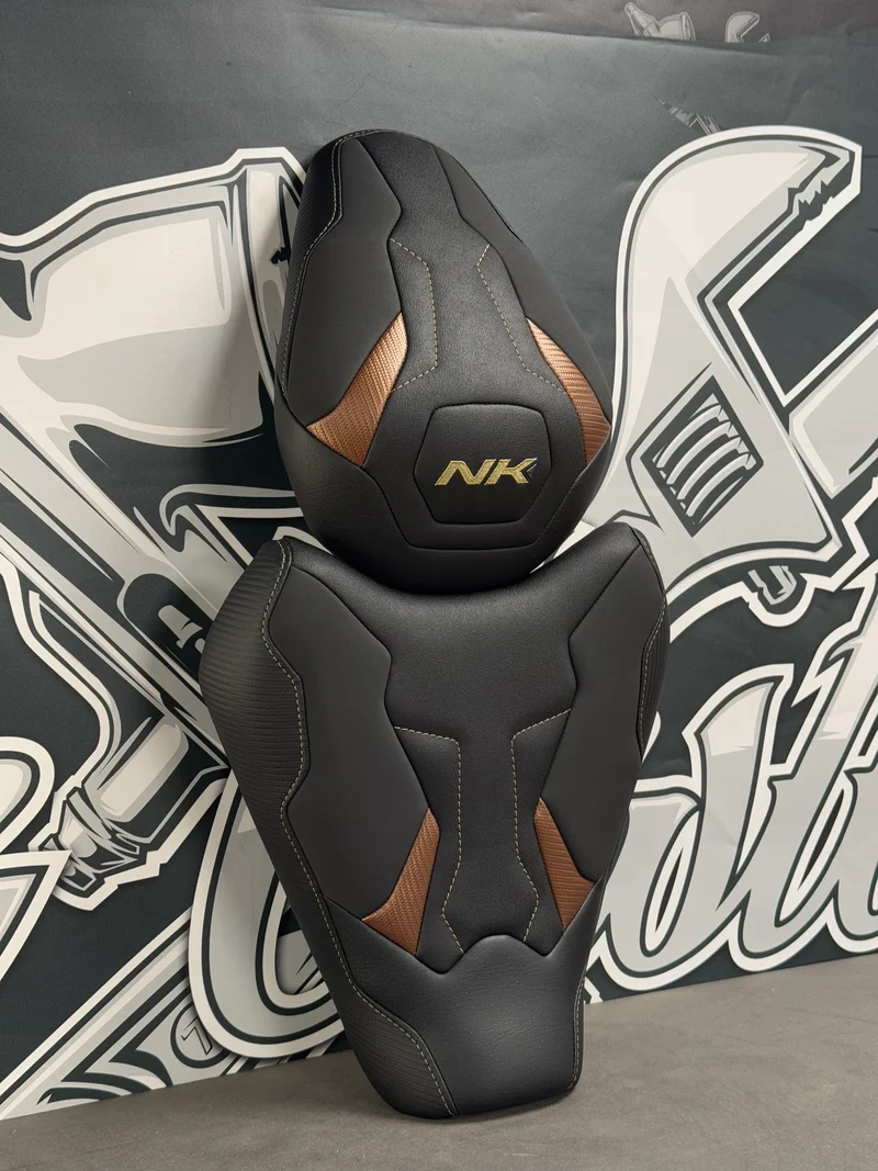 Garnissage sur mesure pour CF MOTO 800 NK