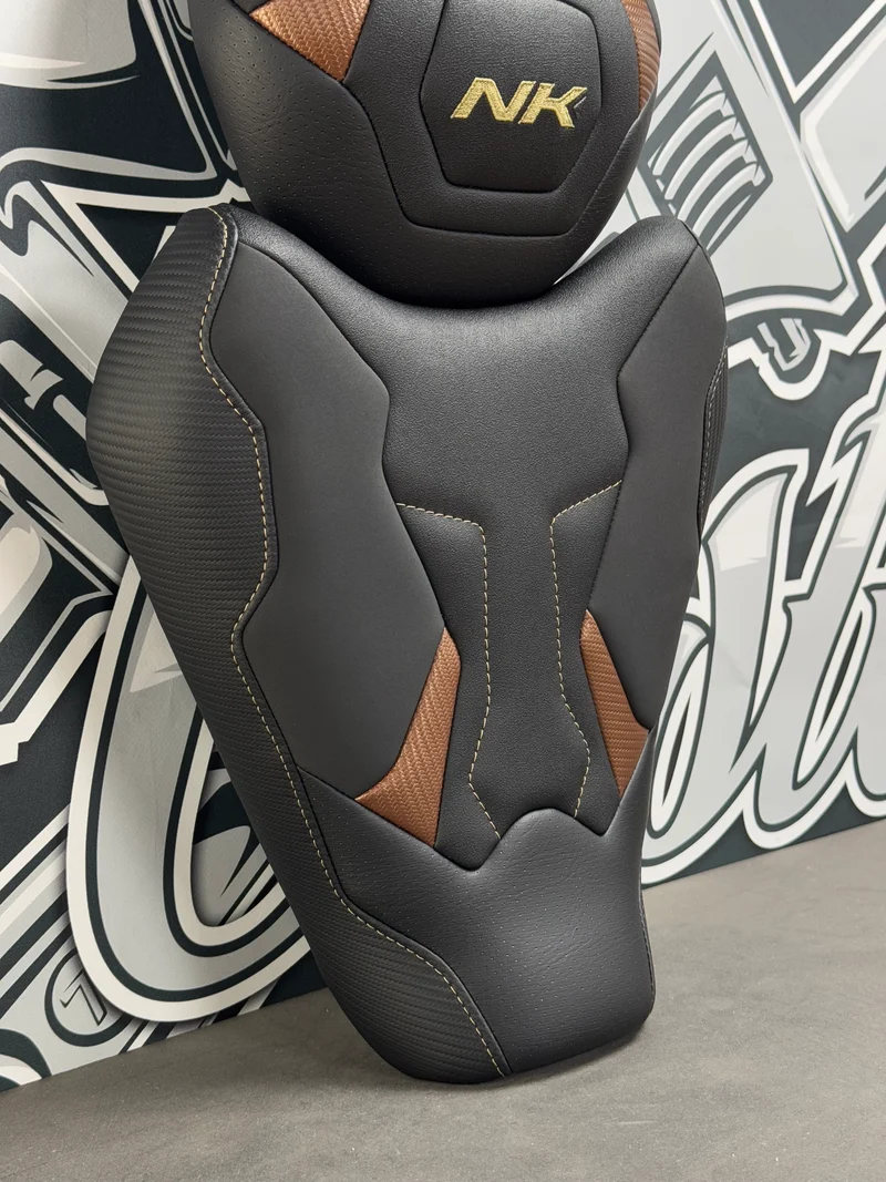 Garnissage sur mesure pour CF MOTO 800 NK