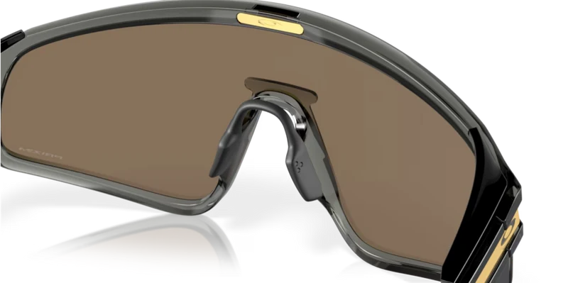 Oakley Latch Panel