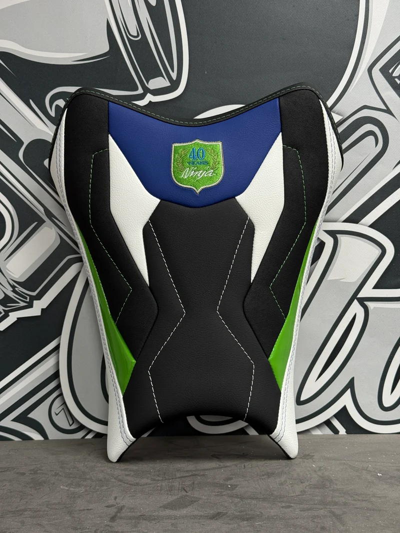 Garnissage de selle pour KAWASAKI ZX-6R 40 Th anniversaire