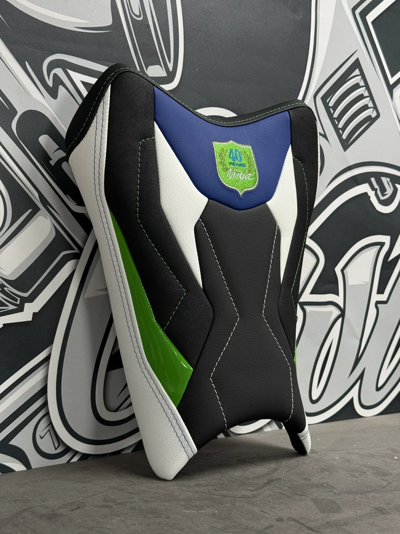Garnissage de selle pour KAWASAKI ZX-6R 40 Th anniversaire