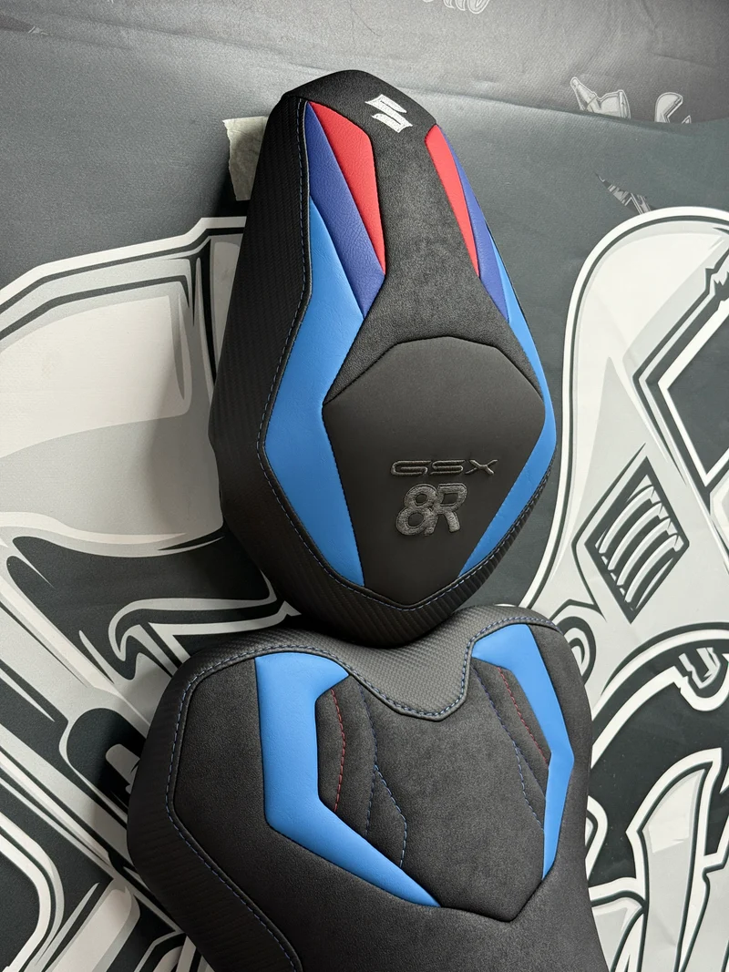 Garnissage de selle pour SUZUKI GSX 8R
