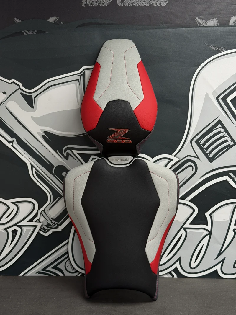 Garnissage de selle pour KAWASAKI Z 900 ( 2025 )