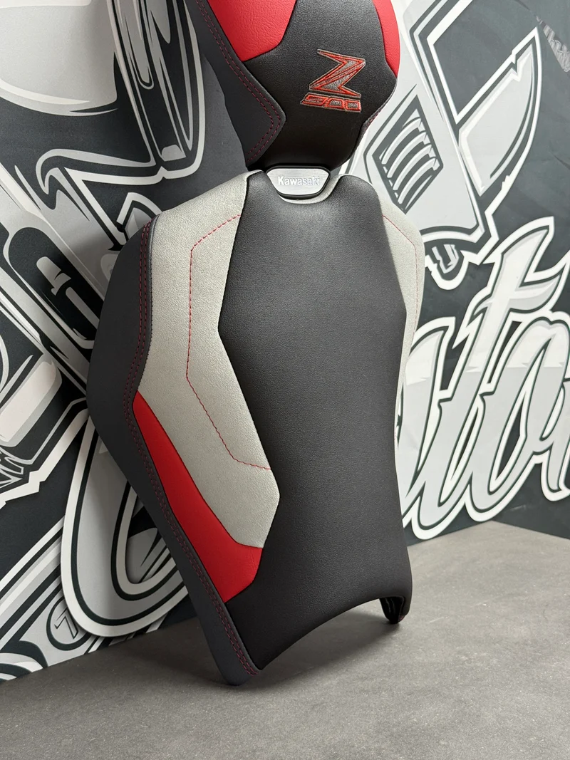 Garnissage de selle pour KAWASAKI Z 900 ( 2025 )