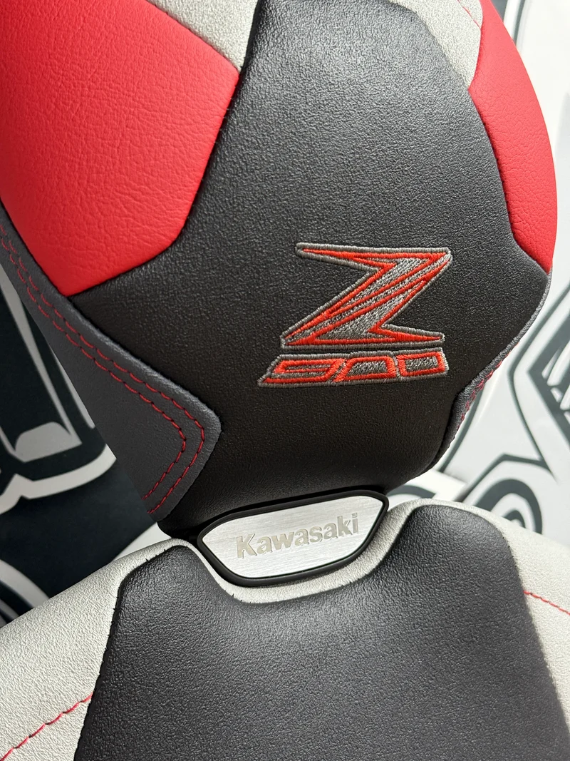 Garnissage de selle pour KAWASAKI Z 900 ( 2025 )