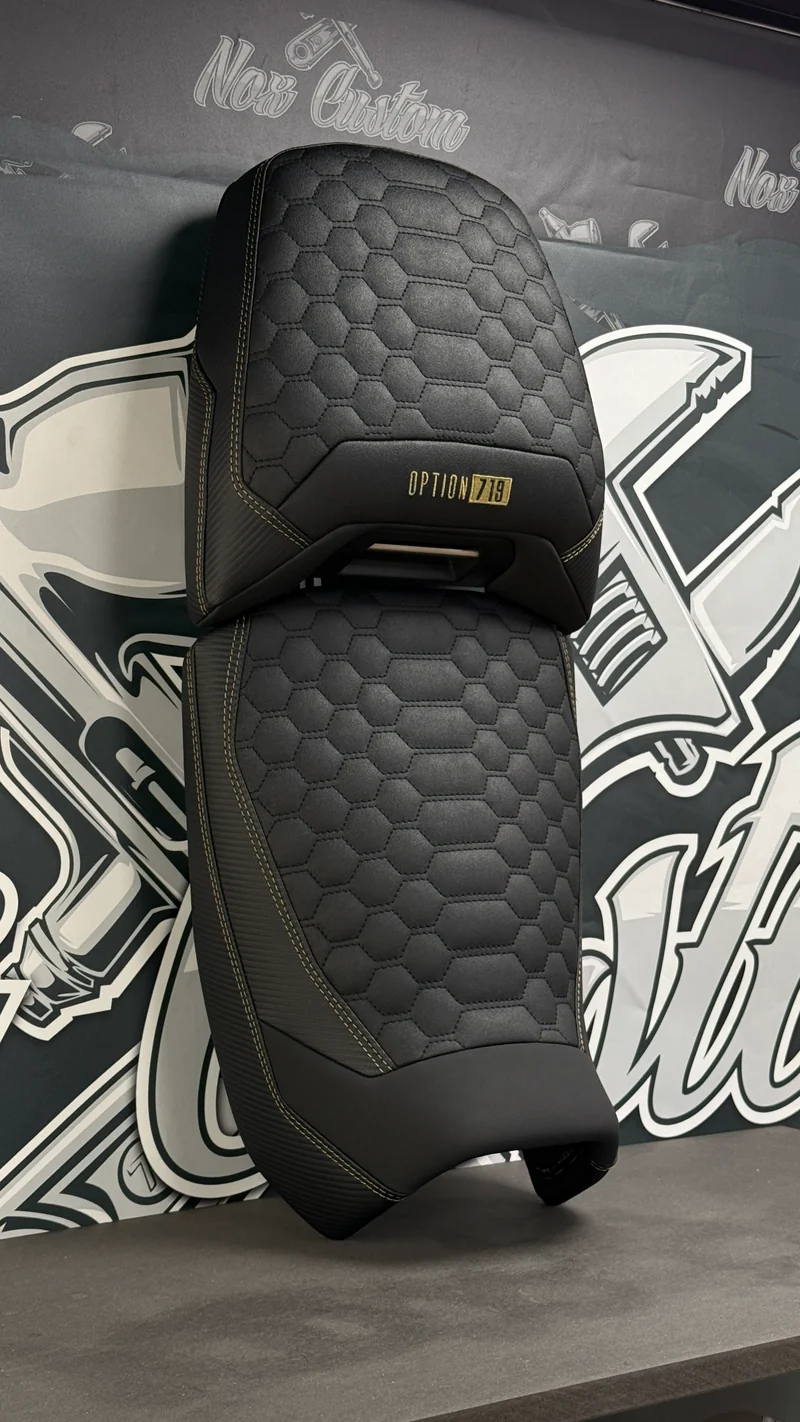 Garnissage de selle pour BMW R 1300 GSA
