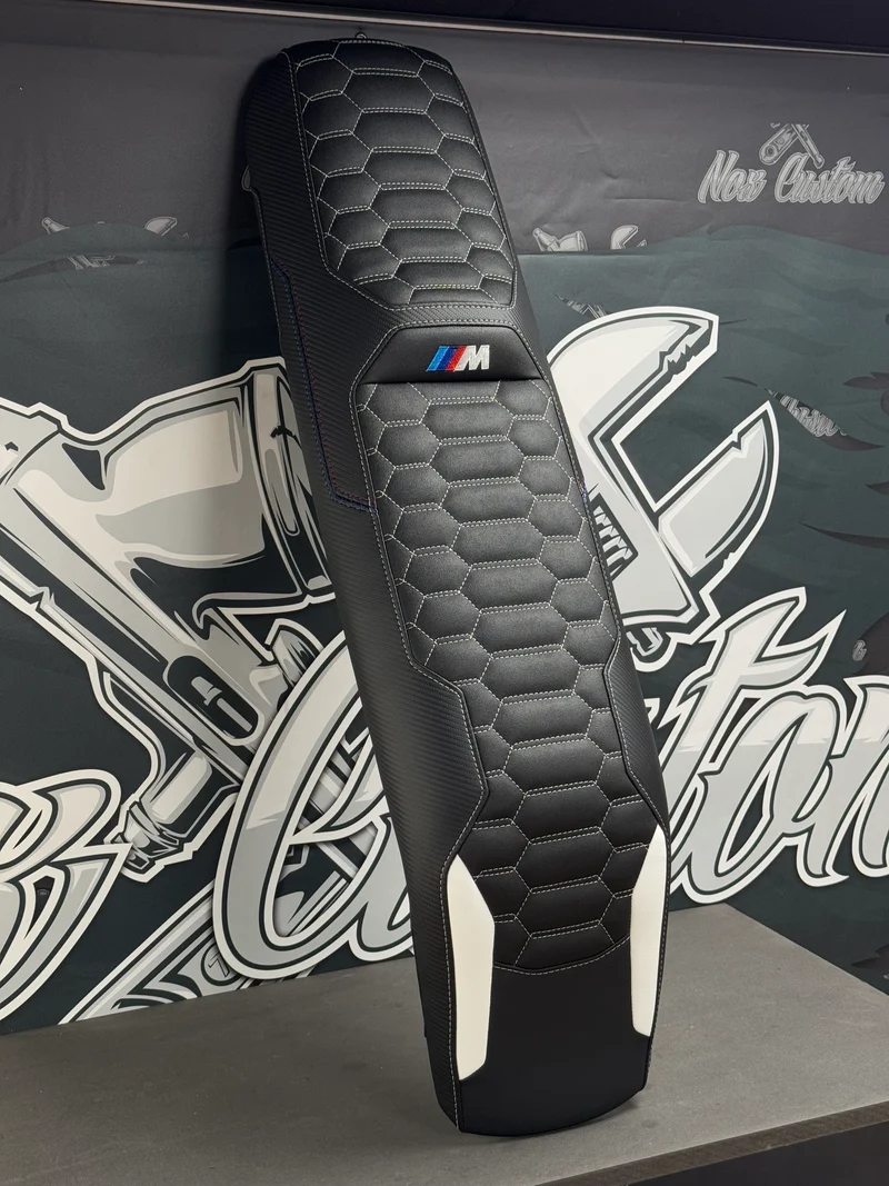 Garnissage de selle pour BMW CE-04 ( 2021 à aujourd'hui )