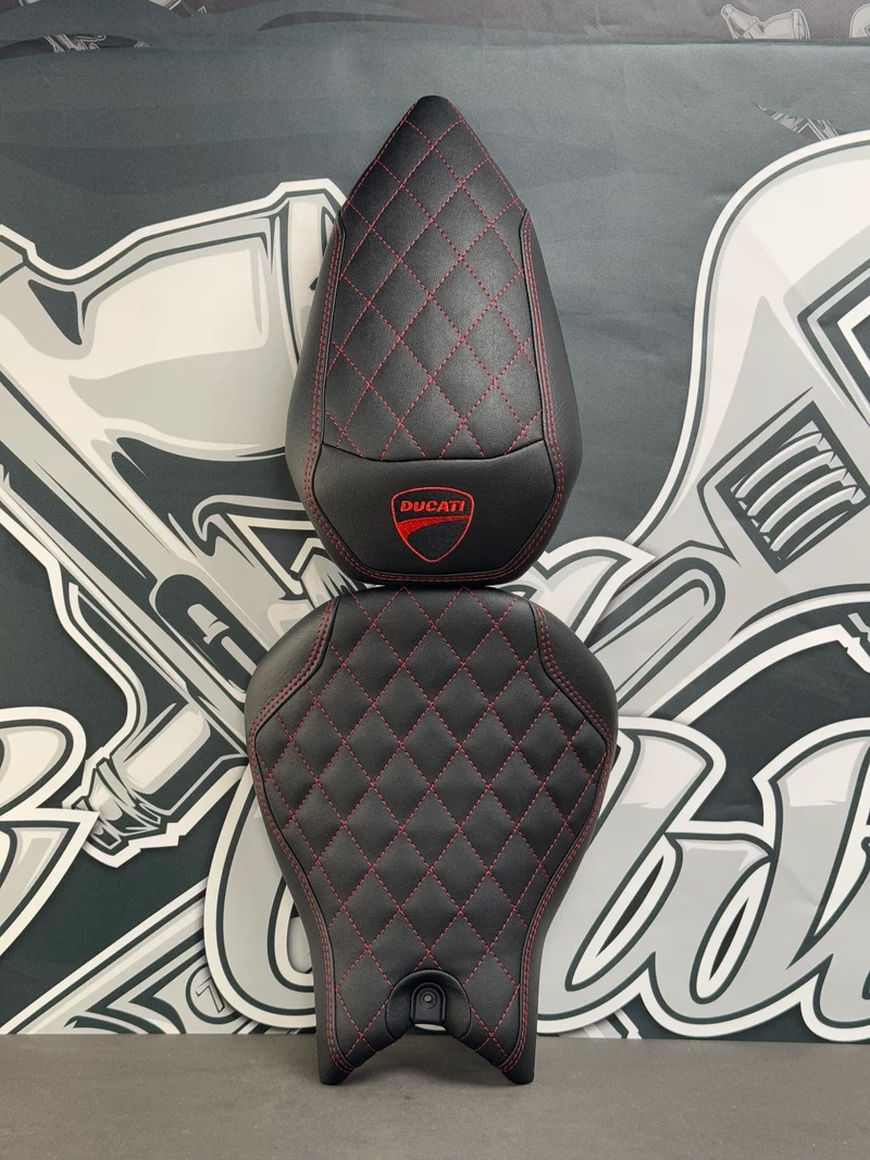 Garnissage de selle pour DUCATI Panigale 899 / 959 / 1199 / 1299 ( 2011 à 2018 )