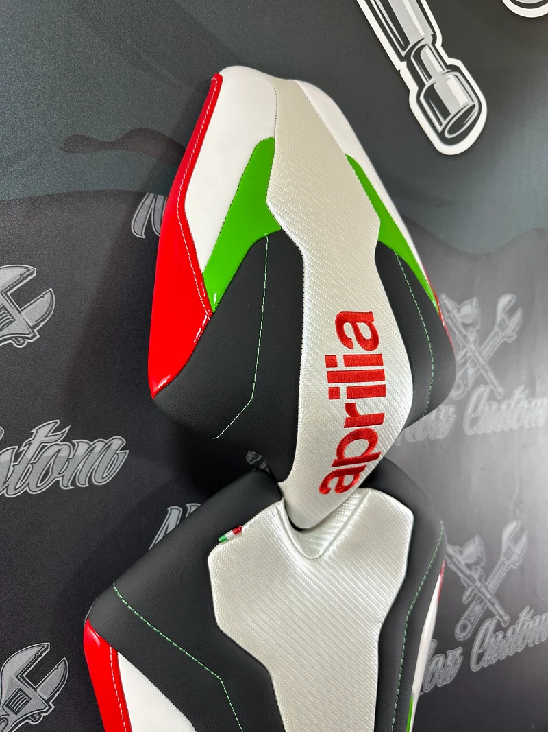 Garnissage de selle pour APRILIA RS 660/TUONO 660