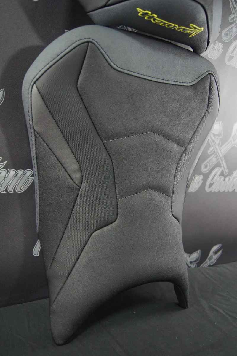 Garnissage de selle pour HONDA HORNET 750 & 500 (2023)