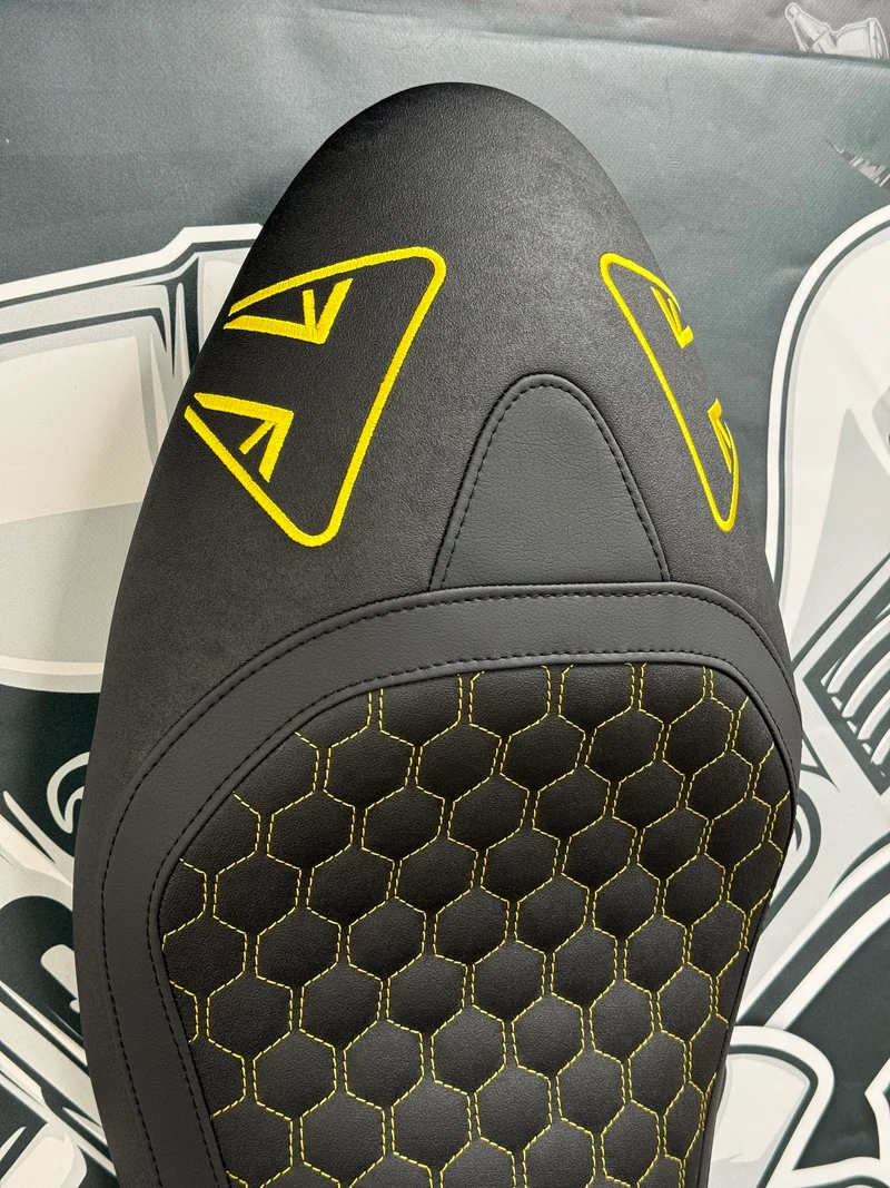 Garnissage de selle pour TRIUMPH Trident 660 ( a partir de 2021 )