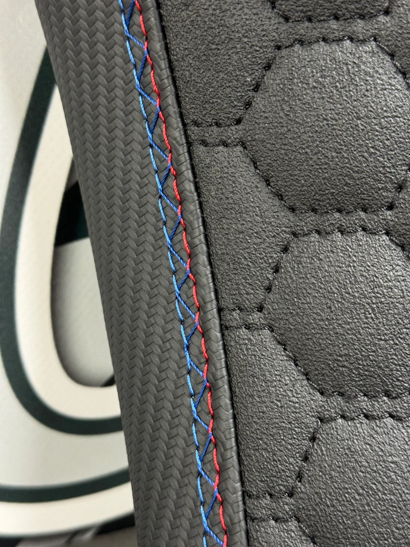 Garnissage de selle pour BMW S1000R & S1000RR ( 2021 à aujourd’hui )