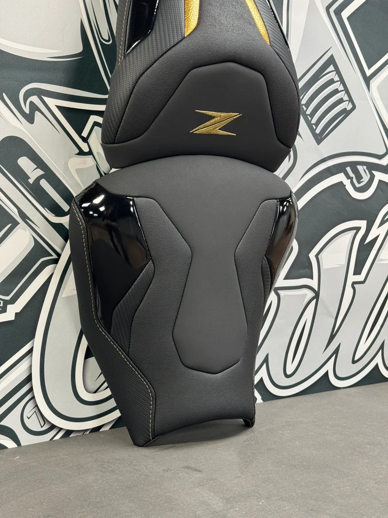 Garnissage de selle pour KAWASAKI Z 650 / NINJA 650 ( 2017 à Aujourd'hui )