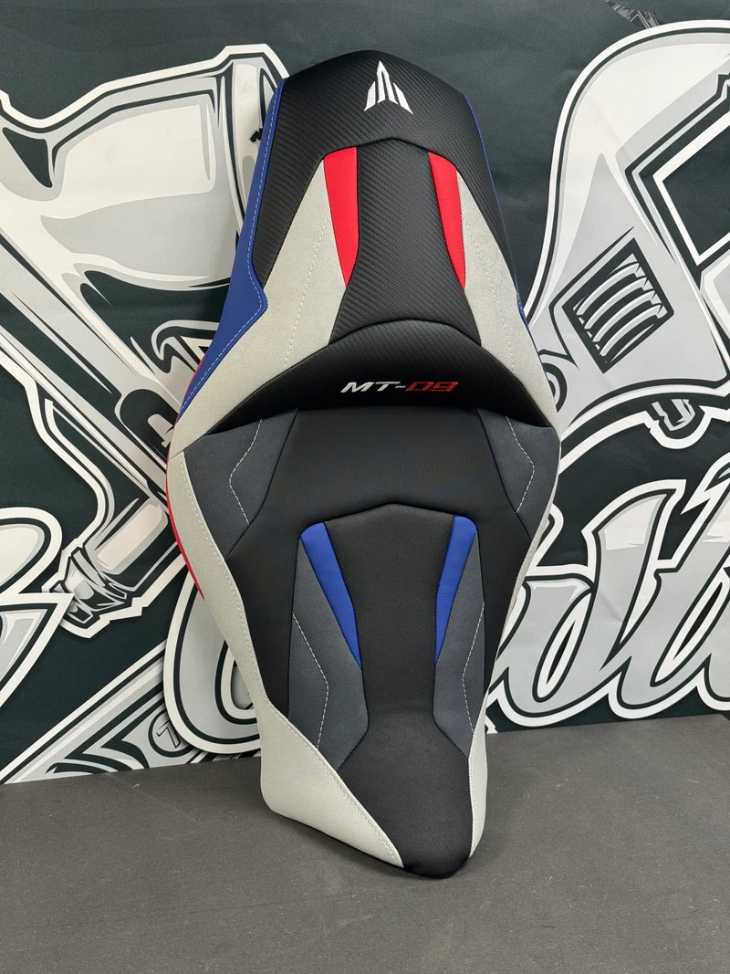 Garnissage de selle pour YAMAHA MT-09 - Phase 3 ( 2021 à 2023 )