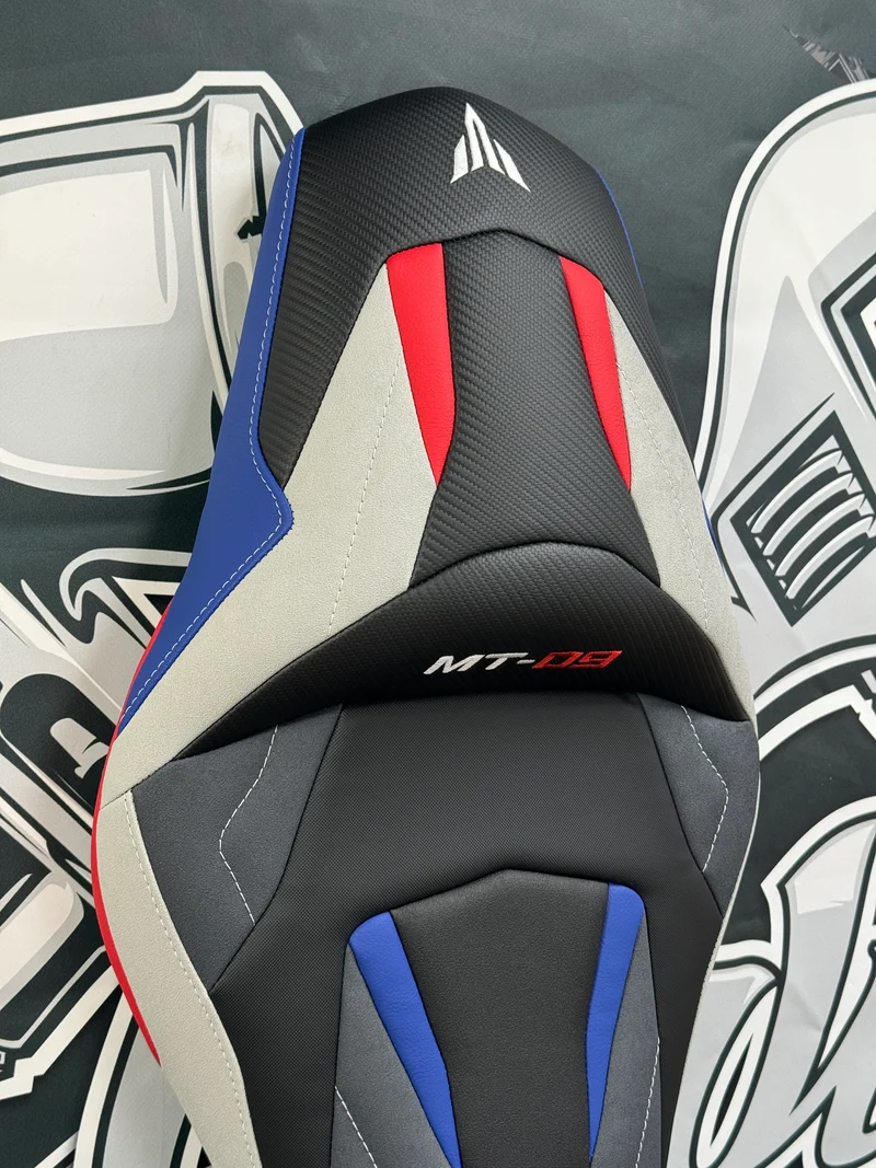Garnissage de selle pour YAMAHA MT-09 - Phase 3 ( 2021 à 2023 )