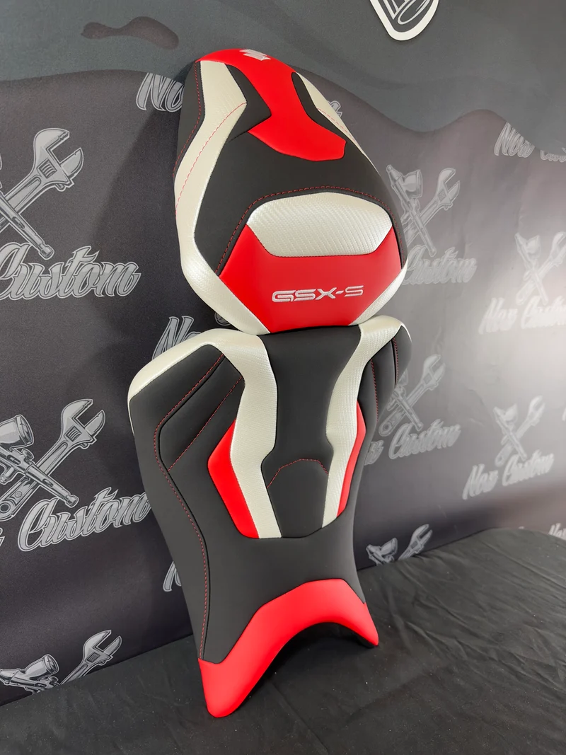 Garnissage de selle pour SUZUKI 950 / 1000 GSX-S ( 2021 à 2024 )