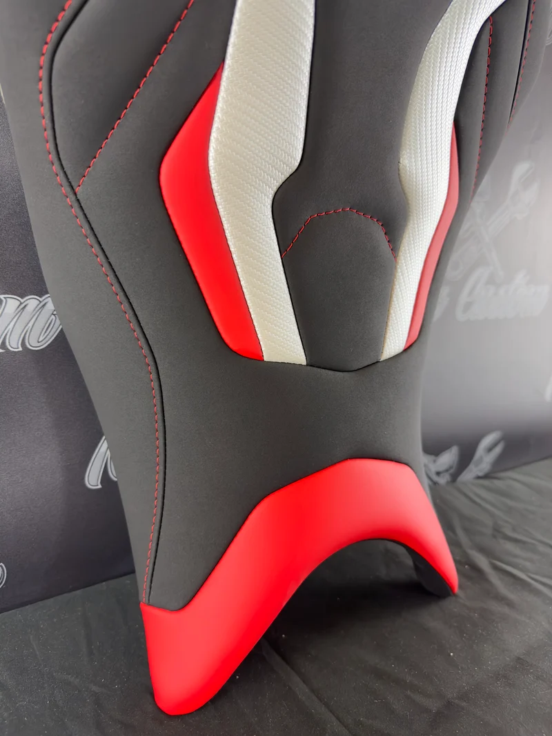 Garnissage de selle pour SUZUKI 950 / 1000 GSX-S ( 2021 à 2024 )