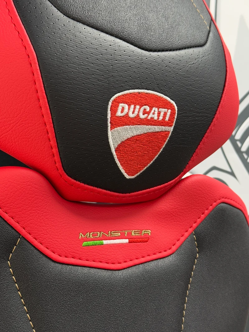 Garnissage de selle pour DUCATI Monster ( 2021 à aujourd'hui )