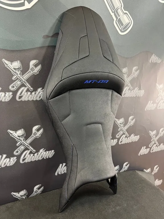 Garnissage de selle pour YAMAHA MT-09 - Phase 2 ( 2017 à 2020 )