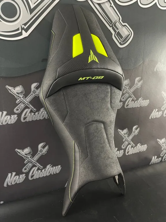 Garnissage de selle pour YAMAHA MT-09 - Phase 1 & 2 ( 2013 à 2020 )