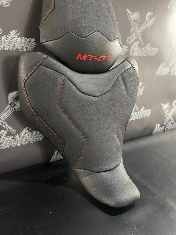 Garnissage de selle pour YAMAHA MT-07 Phase 1