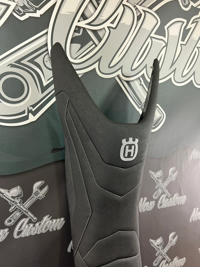 Garnissage de selle pour HUSQVARNA 701 ( 2016 à Aujourd'hui )
