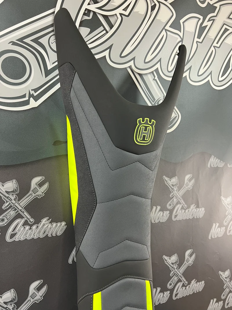 Garnissage de selle pour HUSQVARNA 701 ( 2016 à Aujourd'hui )