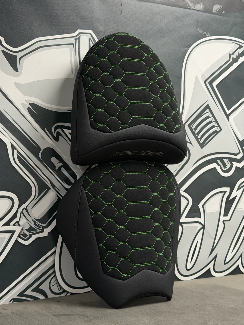 Garnissage de selle pour KAWASAKI ZX-10R ( 2004 à 2007 )