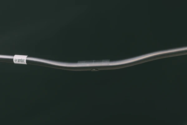 Cintre AMBIT Gravity Control DH Rise 25mm 800mm Carbone