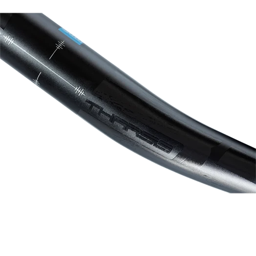 Cintre PRO THARSIS 3FIVE Rise 20mm 800mm Aluminium Noir