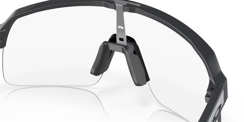 Lunettes OAKLEY SUTRO LITE Matt Carbon Verre Clear Photochromique - O9463-4539