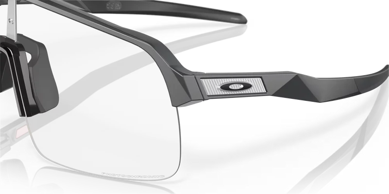Lunettes OAKLEY SUTRO LITE Matt Carbon Verre Clear Photochromique - O9463-4539