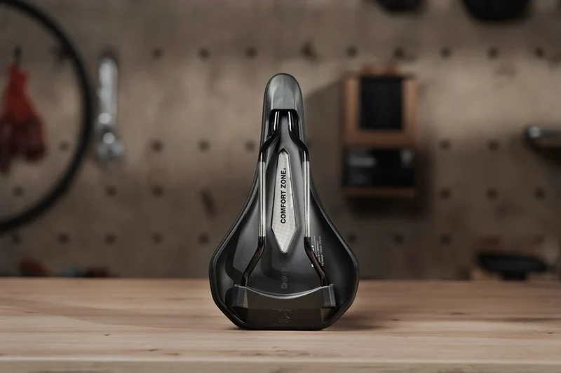 Selle WTB ROCKET FUSION Medium 145mm Rails Acier