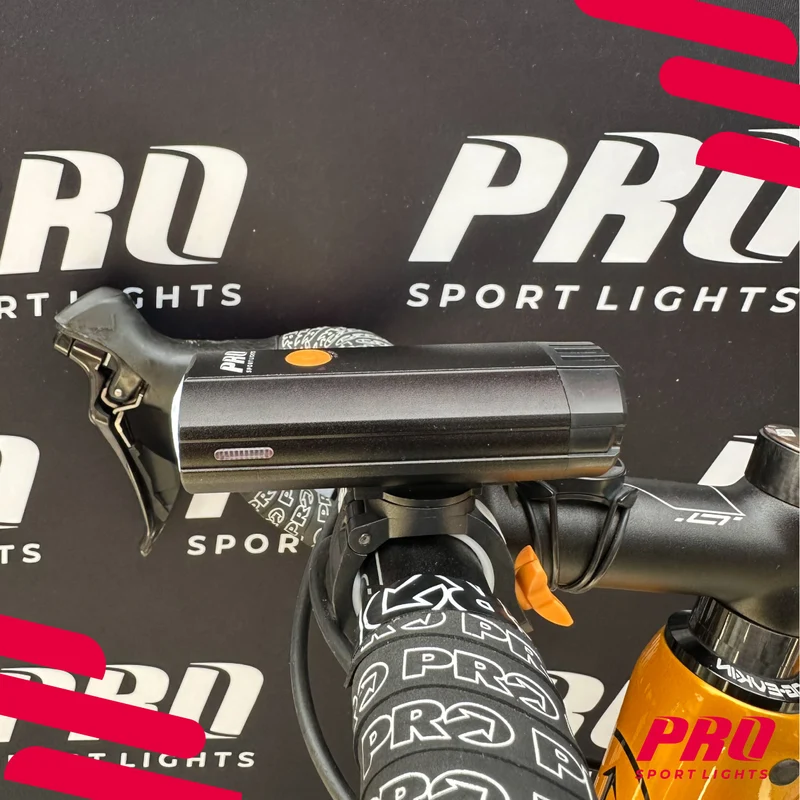 Voorlicht Fiets 1200 Lumen Pro Sport Lights LED Fietsverlichting USB Oplaadbaar
