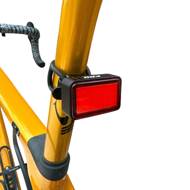Achterlicht Fiets LED Met Remsensor Fietsverlichting USB Oplaadbaar - 125 Lumen - Rood