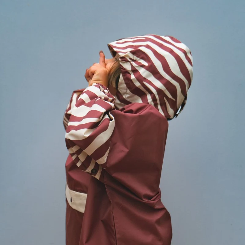 Poncho de pluie Poule Party adulte ou enfant Chocolate Zebra