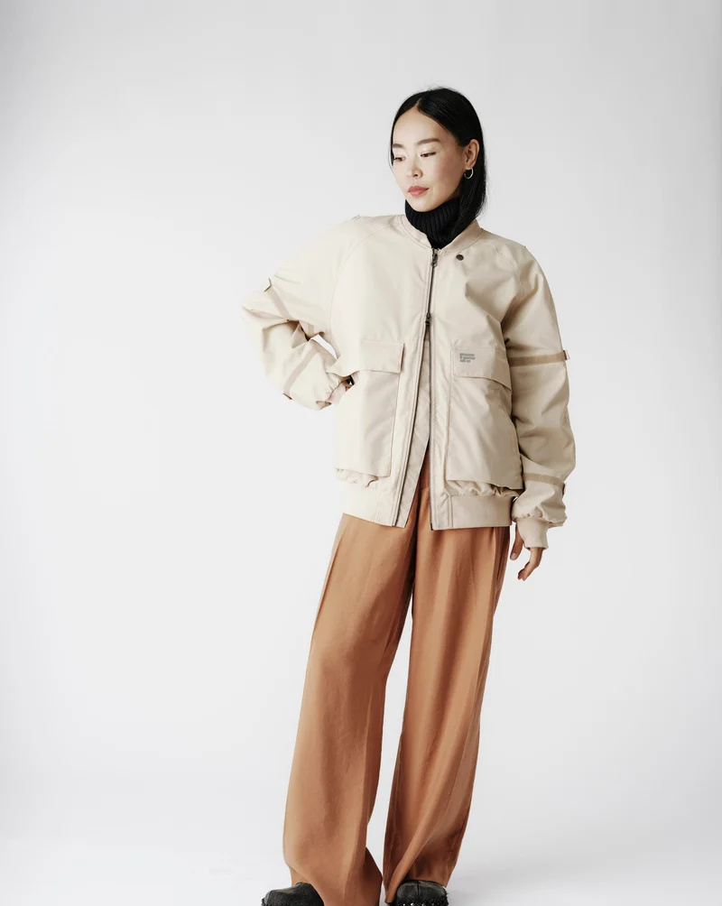 Pack bomber JIM 001. beige & gants ZOÉ 001.