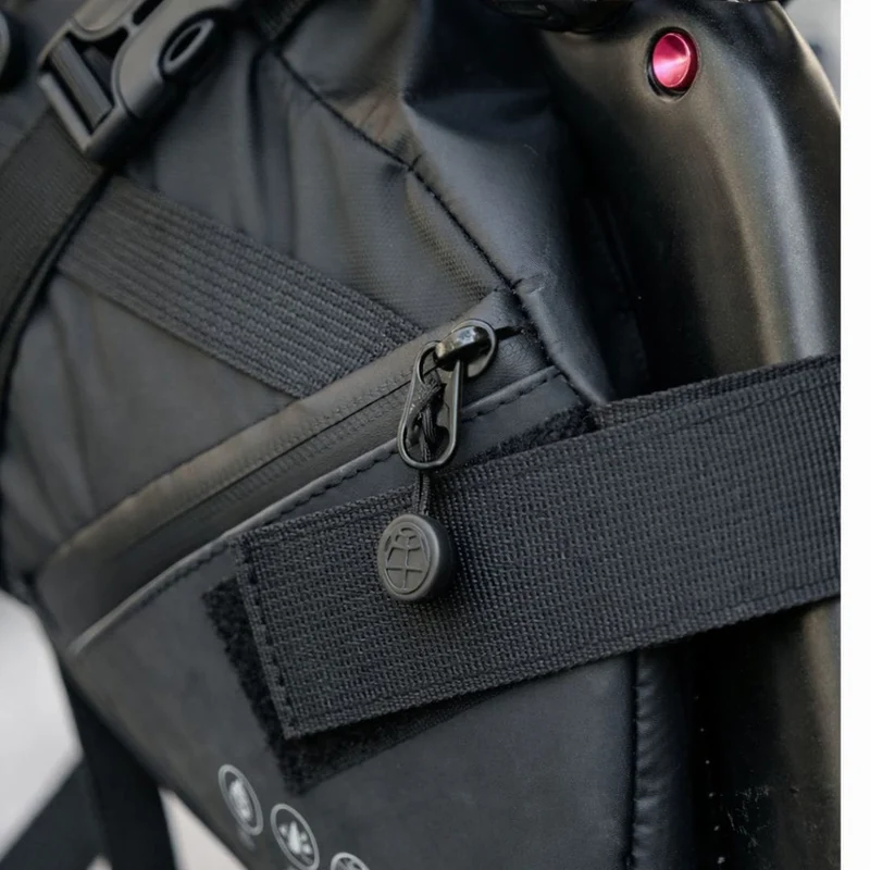 Sacoche de Selle étanche compatible tous vélos gravel et VTT | 15L