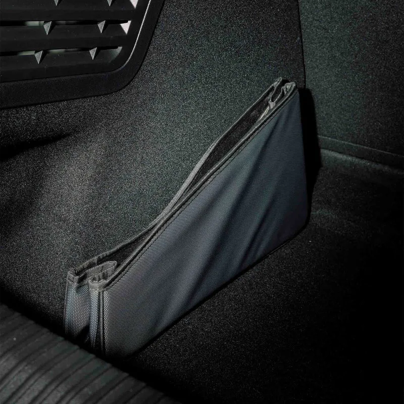 Bac de rangement des câbles électriques compatible avec Renault 4, Renault 5, Kangoo-e par b&m brands and markets