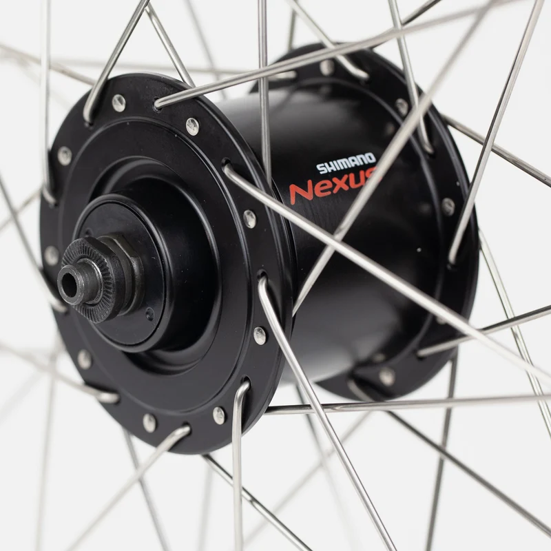 Roue vélo de 26 pouces avec moyeu dynamo Shimano SR DH 3N30