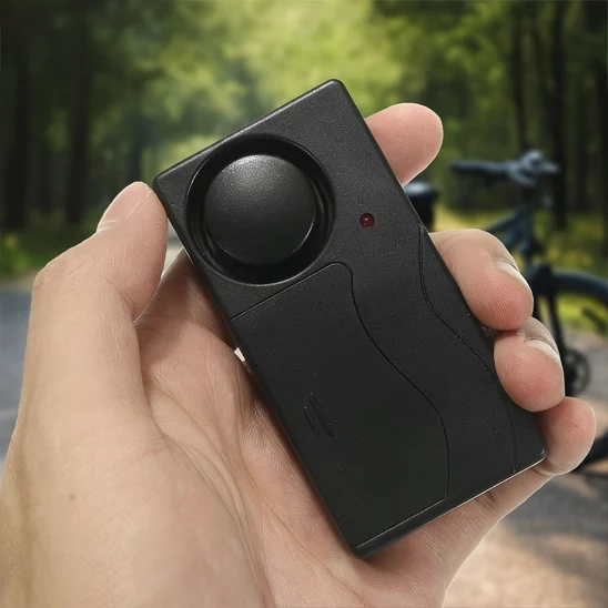 Alarme Antivol Vélo 110 dB : Dissuasion Maximale, 10 Niveaux de Sensibilité et Installation Sans Outil | BikeShield™